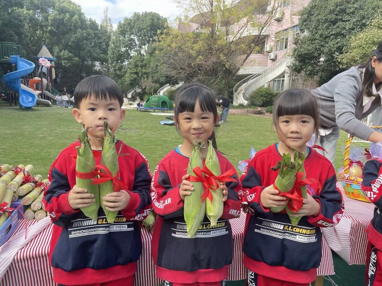 祖国祖国我们爱你 祖国祖国我们爱你简谱