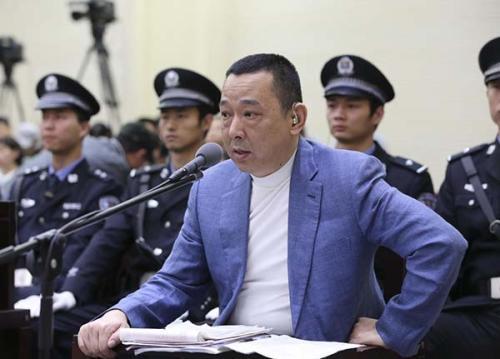 【推荐】刘汉：汶川地震捐五千万的慈善家，暗地里却是沾满鲜血的黑帮大佬-刘汉到底有多少钱