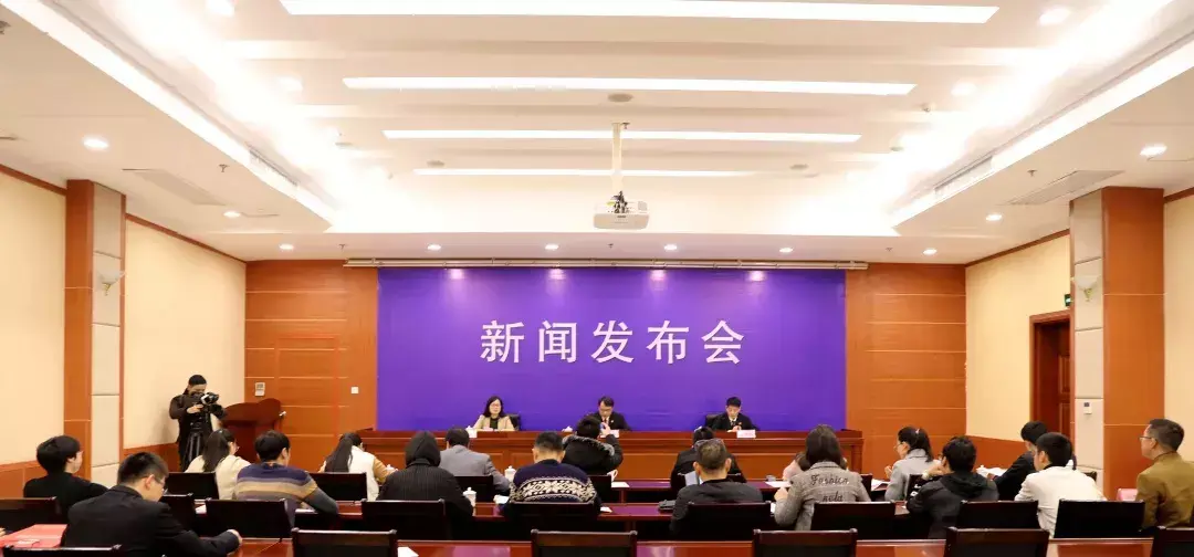 安商·惠商·暖商！看看漳州法院优化营商环境有啥“高招”-易天贷投资管理有限公司合法吗