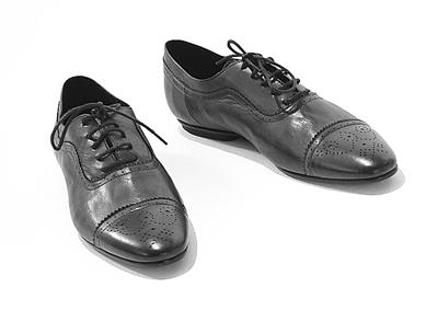 “这双鞋”撬动千亿智能装备产业-无锡星亿涂装环保设备公司