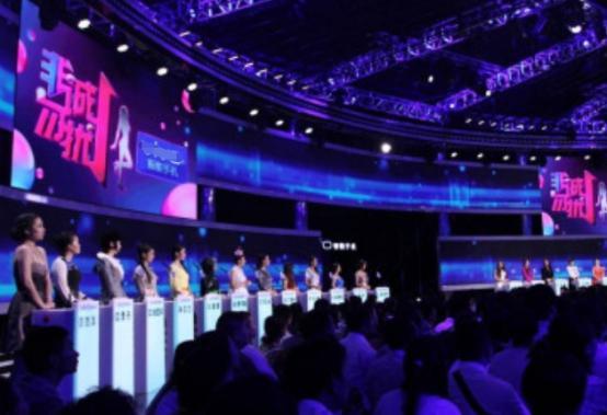 “乞丐”上非诚勿扰，女嘉宾全部灭灯，孟非笑了：他身价200多亿-孟非身价多少