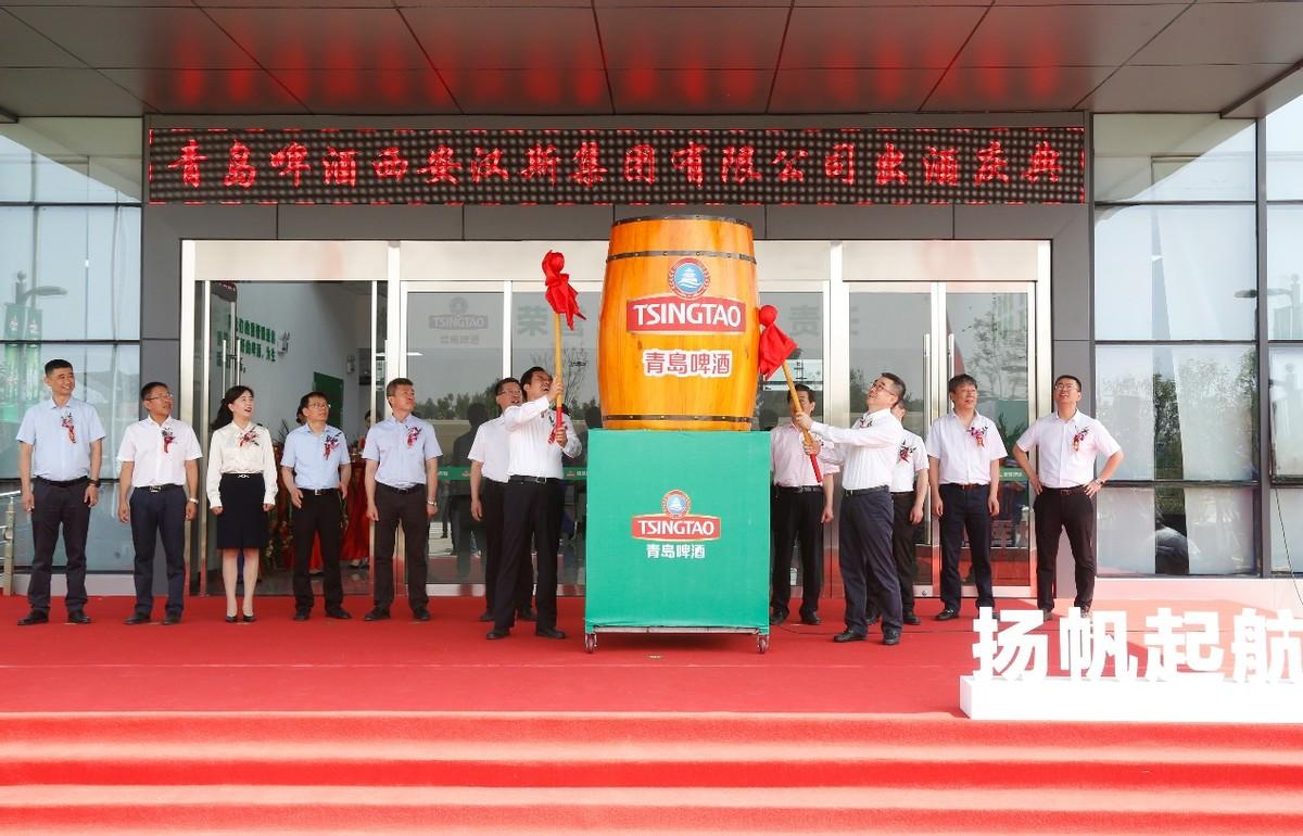 百年青啤香飘千年古都青啤西安迁建年产100万千升项目出酒-酒花啤酒西安有限公司