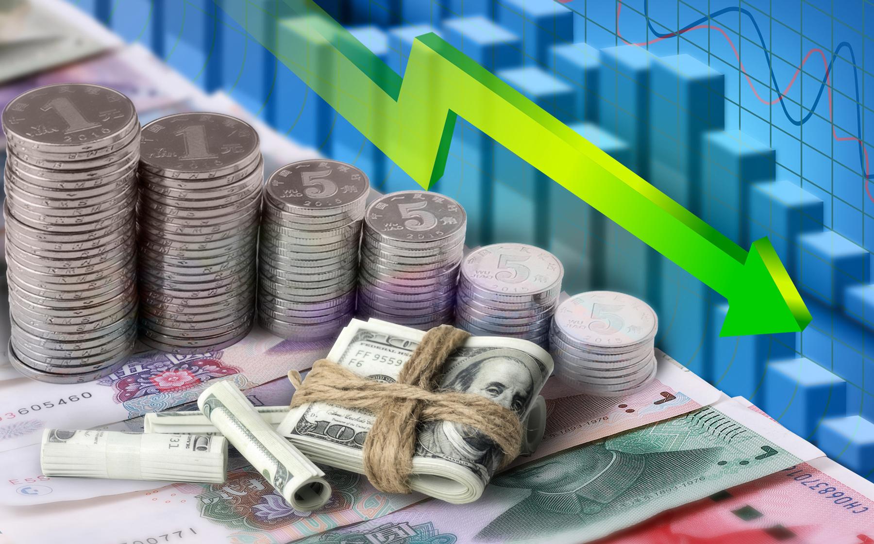 15倍大牛股兴齐眼药20cm跌停，股民人均亏25万，发生了什么？-富国低碳新经济基金