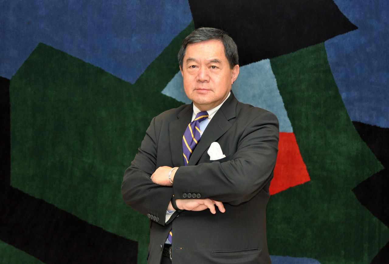 “不打馋，不打懒，专打不长眼”，徐旭东不明白两岸关系时过境迁-上海东联化纤有限公司法人代表