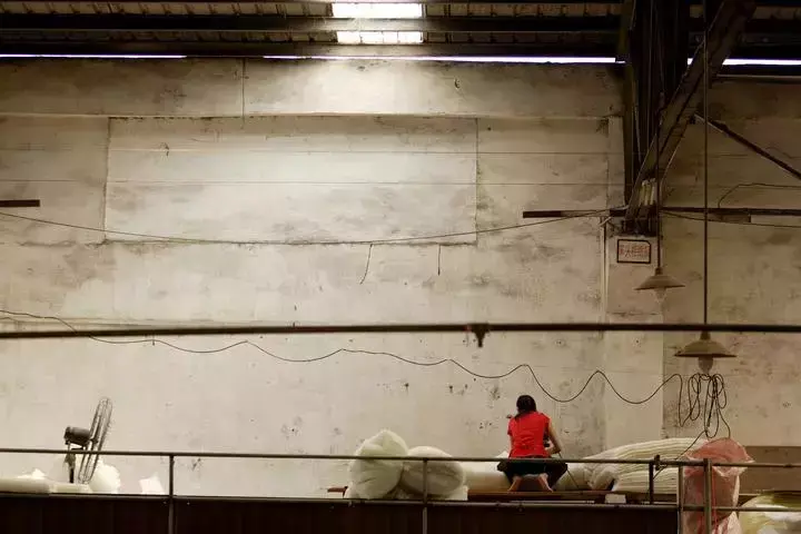 「蝶变」金融海啸，破茧成蝶-诸暨市店口镇破产公司