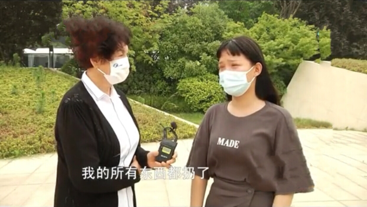 儿媳工作在酒吧，割个双眼皮一万五，公公：退彩礼，这谁承受得起-三十多岁可以割双眼皮吗