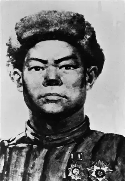 不立功不下战场！66年前，他用血肉之躯堵住敌军的枪口-北京偶扑网络科技有限公司