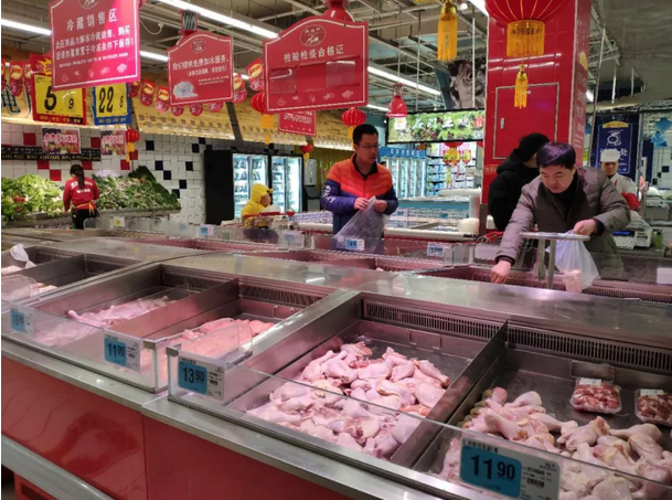 【推荐】买一只鸡花100多元！鸡肉价格“一飞冲天”-喂鸡能代多少钱