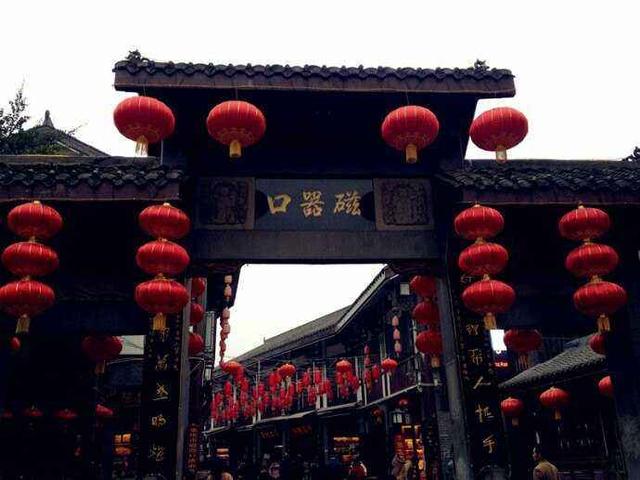 重庆好玩的地方有哪些地街厍於加惺裁春猛娴牡胤阶魑