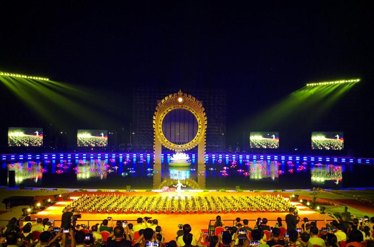 “梦幻·千手观音”喷泉音乐水秀晋中上演，中国·潇河文艺小镇建设拉开序幕-杭州明珠音乐喷泉有限公司