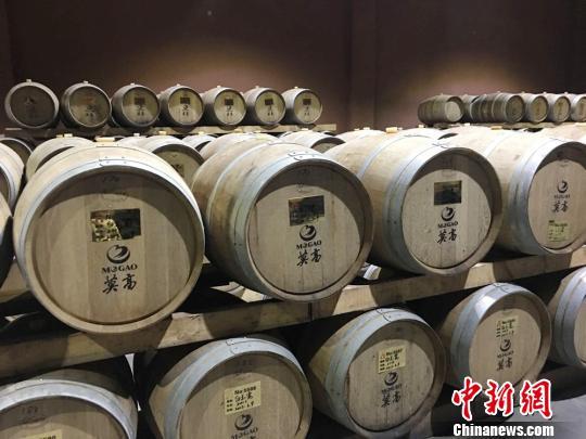 “中国葡萄酒城”甘肃武威：“深巷”酿酒香他乡育声望-武威威龙公司
