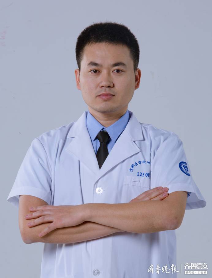 隆鼻多年后假体要不要取出？听听滨医附院医生怎么说-假体隆鼻是终身的吗多少钱