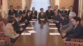 日本执政党高层捐款援华，每人五千日元，直接从工资扣-5000日元是多少人民币
