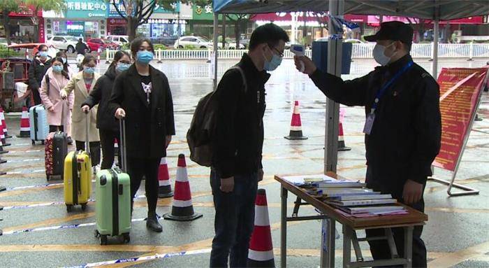 分批回校、错时就餐、封闭管理，广西多所高校为学生返校定新规-广西大学校车多少钱