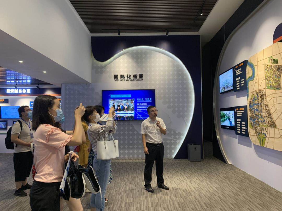 「行走自贸区」天府国际基金小镇：管理社会资金总规模达到5500亿元-天府基金