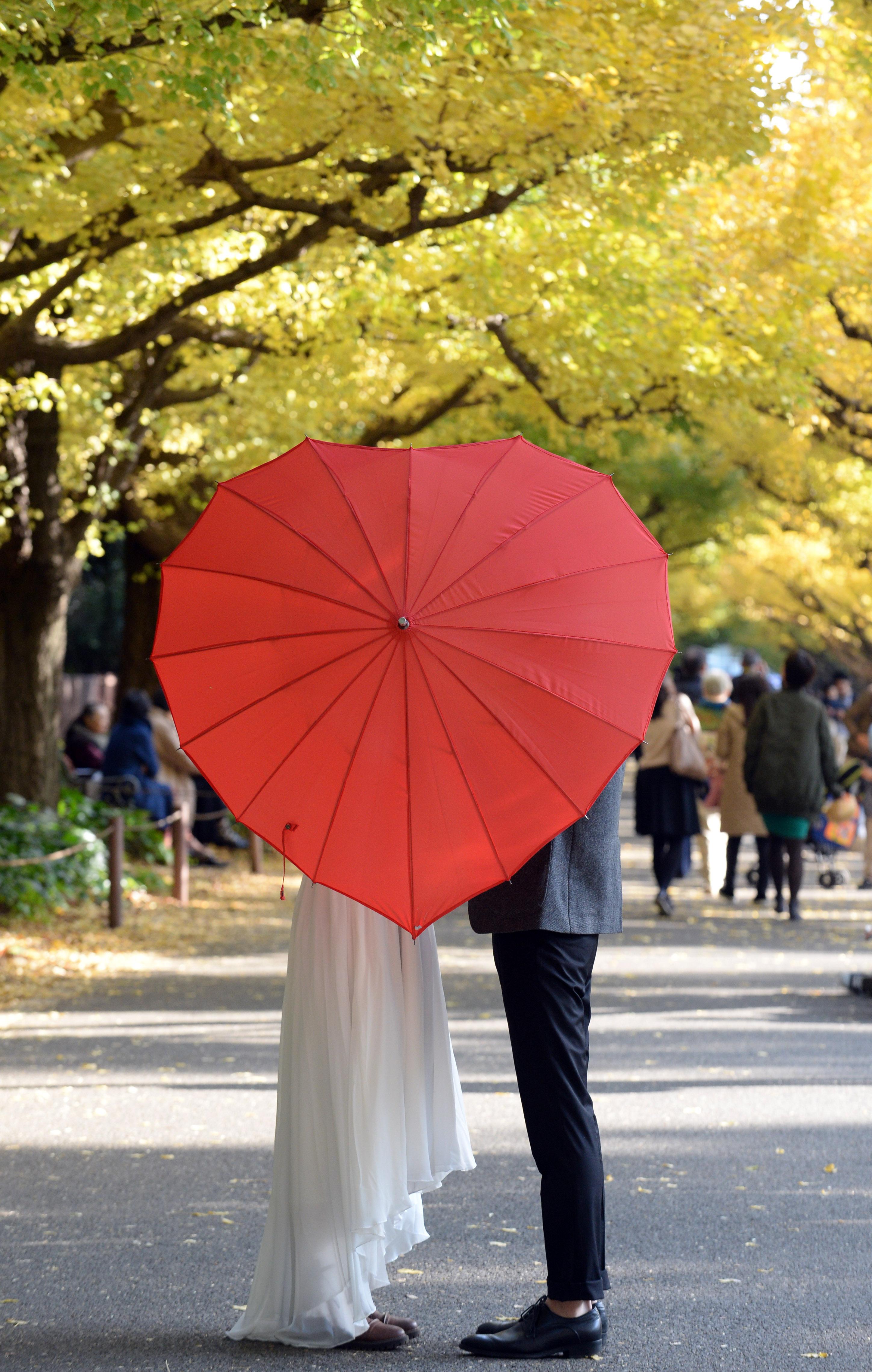 日本男女约会花费知多少-在日本拍婚纱照多少钱