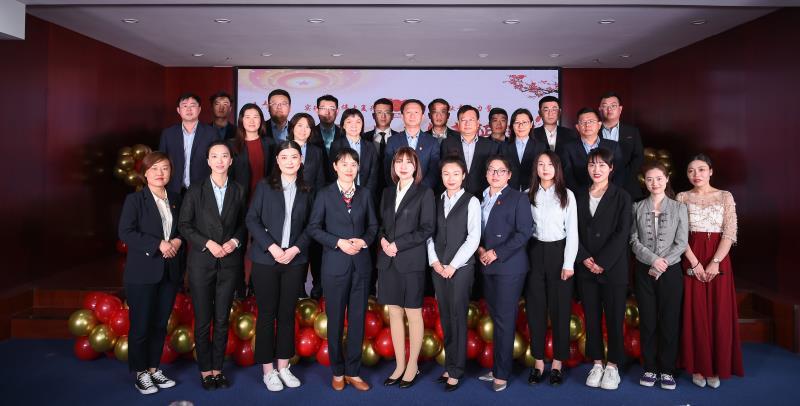 中华财险山东分公司团委举办“奋斗百年路起航新征程”演讲比赛-财险公司领导讲话稿