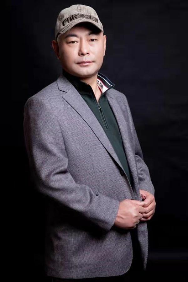 「烟台优秀民营企业家风采」中正集团曲云峰：山高人为峰30余年砥砺行只为更多人的幸福生活-中正基金