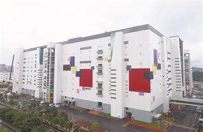 LGDisplay布局广东十五年迎超高清显示产业万亿元政策“礼包”-lg公司年度广告投放分析报告ppt