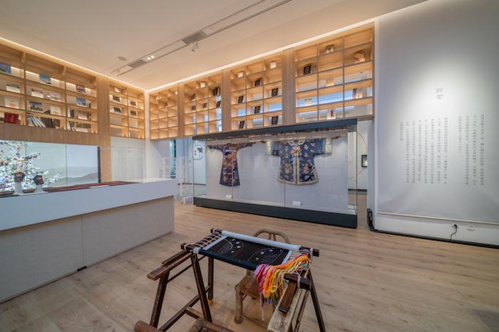 “萦萦丝线絺华年”，看三代苏绣艺人的巧思慧心-广东华年生态投资有限公司