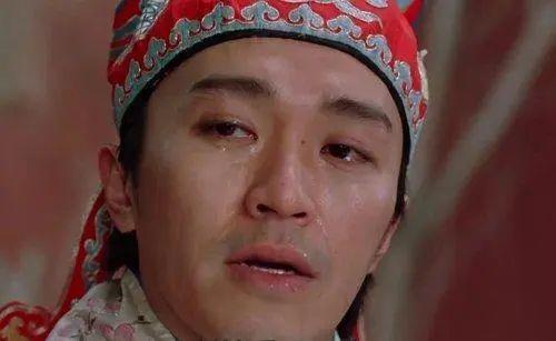 炒房之王周星驰：10岁住贫民窟，成名后靠投资房地产赚数亿-周星驰收入多少
