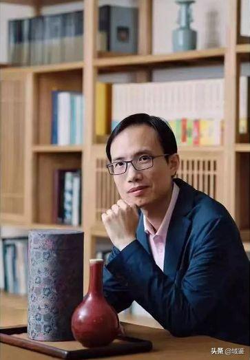 「刘越收藏说」拍卖会上花上千万购买古董的都是哪些人？-38英镑等于多少人民币