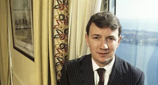 《赌金者》：记录一群交易天才的陨落-欧米茄基金