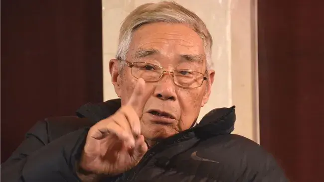 60岁建厂，81岁36亿卖公司，83岁再创业，他说：生命不息奋斗不止-滇虹公司康王上市时间品牌故事