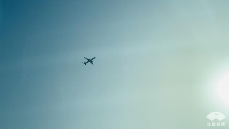 打卡海航787-9梦幻客机！新型发动机几乎无噪音，耗油量极低-波音787能加多少吨油