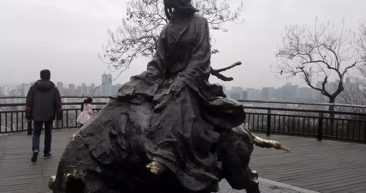 算卦真能算出来人活多大岁数吗?