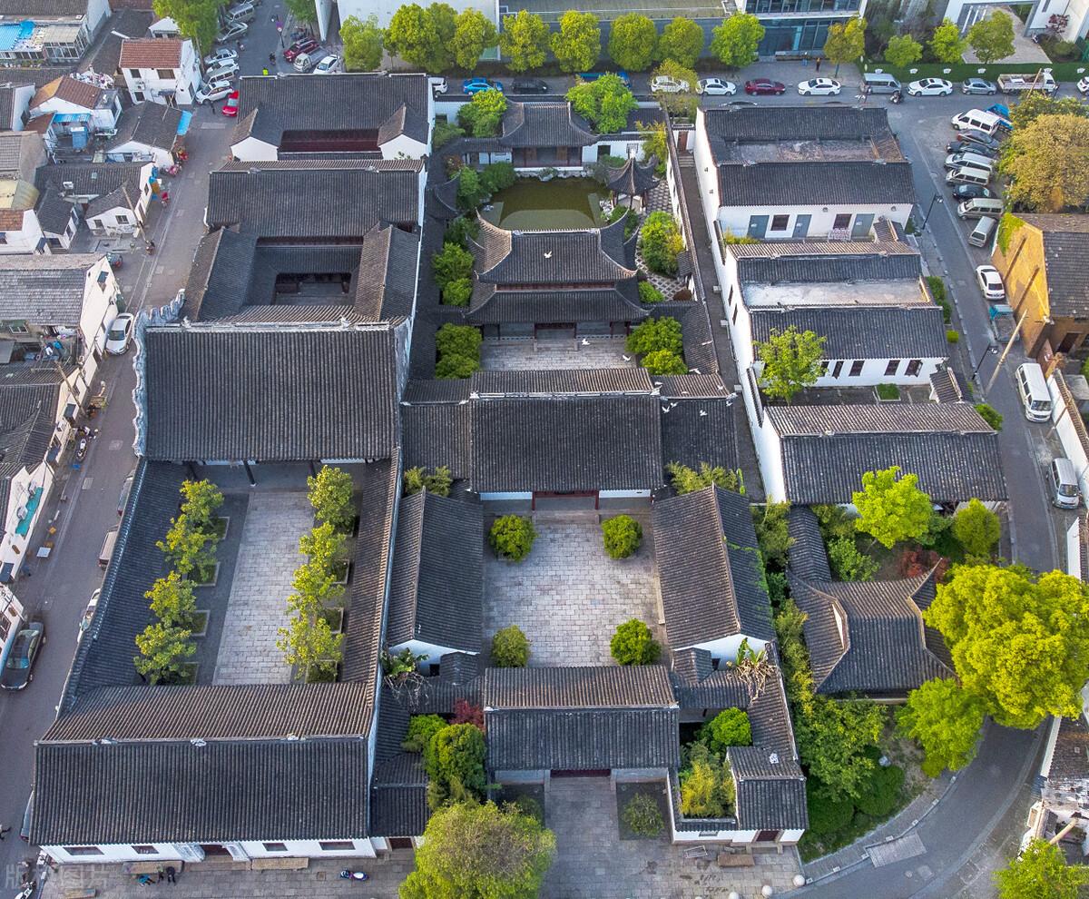 人工智能撬动科研范式变革中际旭创概念解析-成都储翰科技有限公司