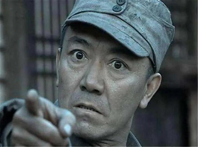 《新亮剑》投资4000万请黄志忠来拍，还放言超过李幼斌，结果呢？-亮剑投资了多少钱