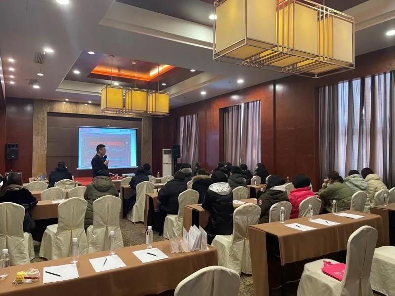 「邱明老师」7月22-23号为中国银行海南省分行《基金从业复习》-海南基金从业资格成绩查询