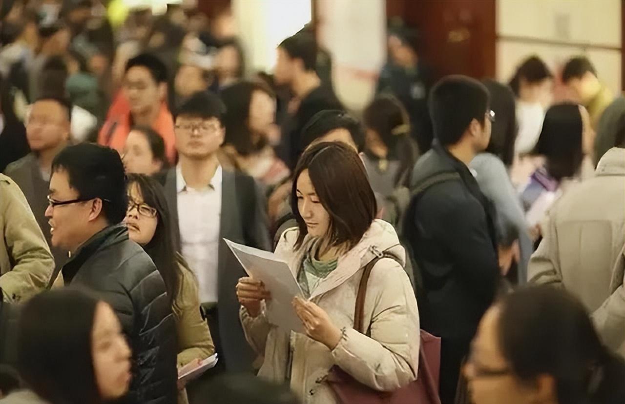 【推荐】3.2万科学家移藉！人才严重流失，为什么我们“留不住”科研人员-美国华人基金会