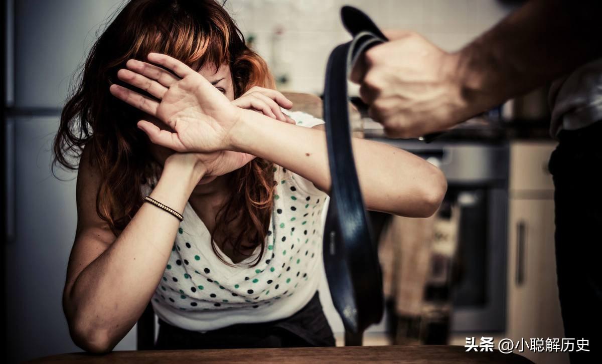 如今还存在人口黑市？贩卖5000万奴隶，拍卖女奴、卖器官实在可怕-股奸转移多少资金