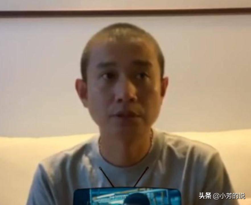 38岁文章一头黑发掉得差不多了！面容沧桑显老，持股公司也注销-发型基金
