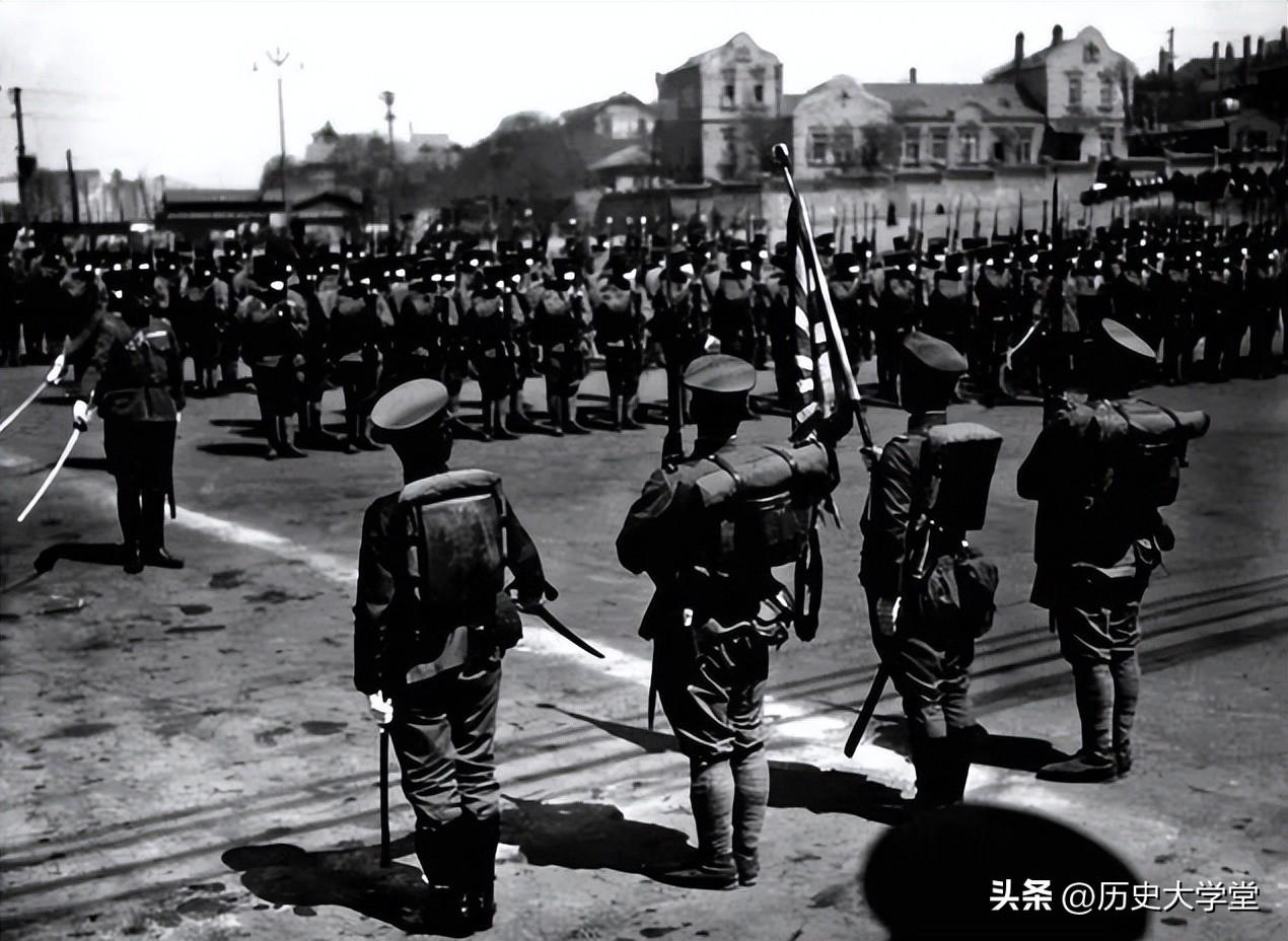【推荐】二战日本如何通过金百合计划掠夺中国仅南京就6000吨黄金黑鹰基金