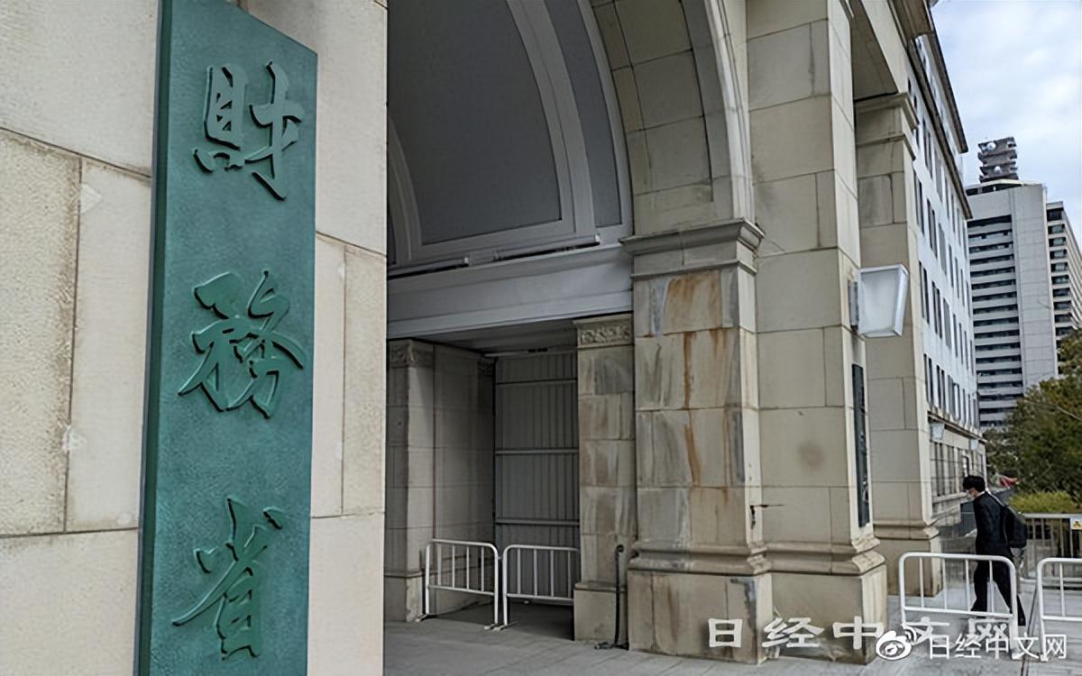 日本外汇储备1个月减少4.2%，创历史降幅-日本的外汇储备是多少