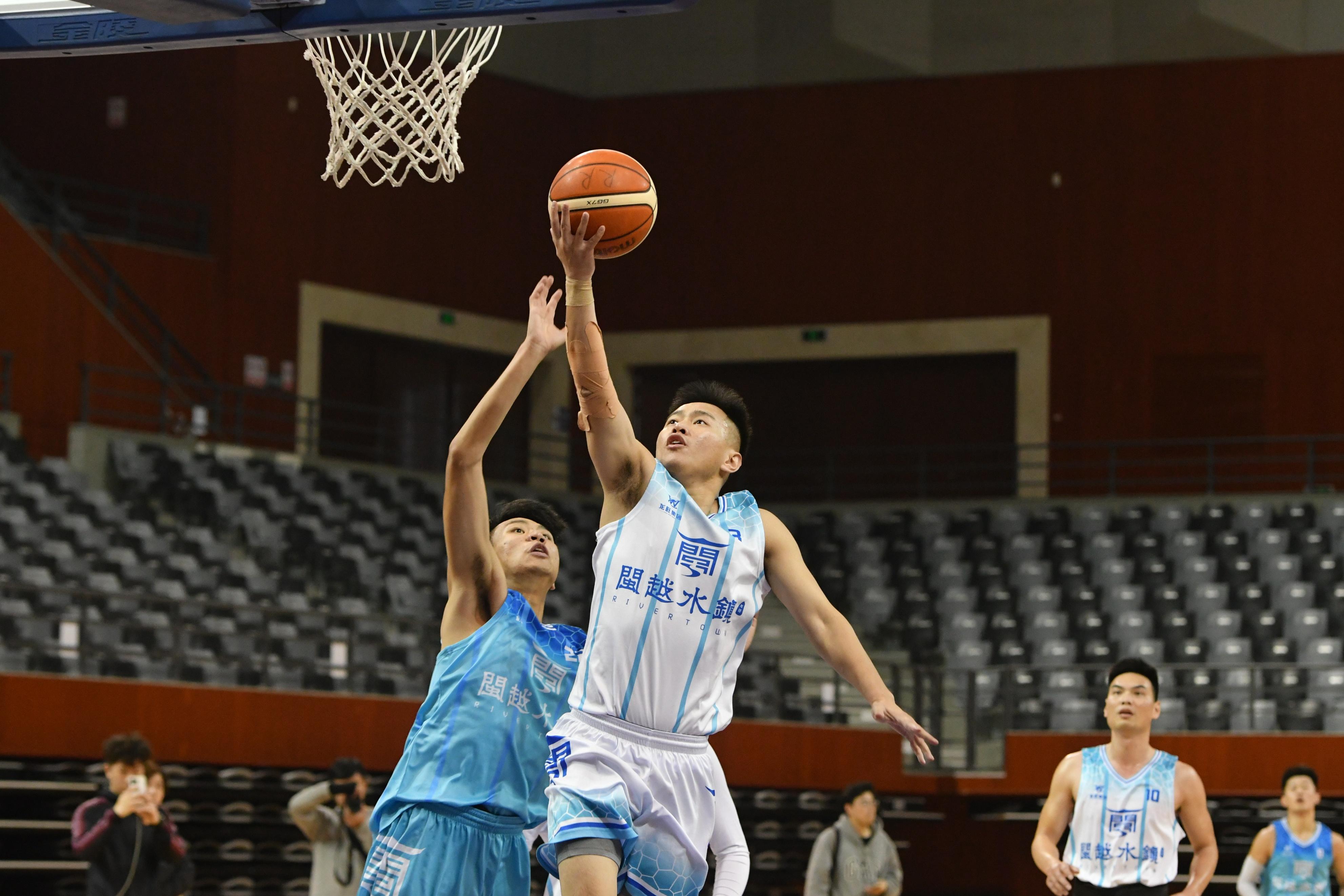 “龙旺杯”第13届省市机关篮球邀请赛：超级组吴钢葫芦娃队夺冠-龙旺集团资产多少