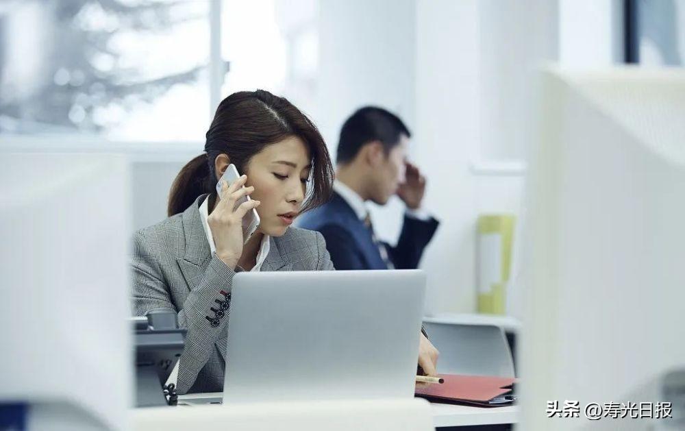 清北硕士挤破头，张雪峰称女生不漂亮不要报，读金融专业的人后悔了-非金融专业想去基金公司