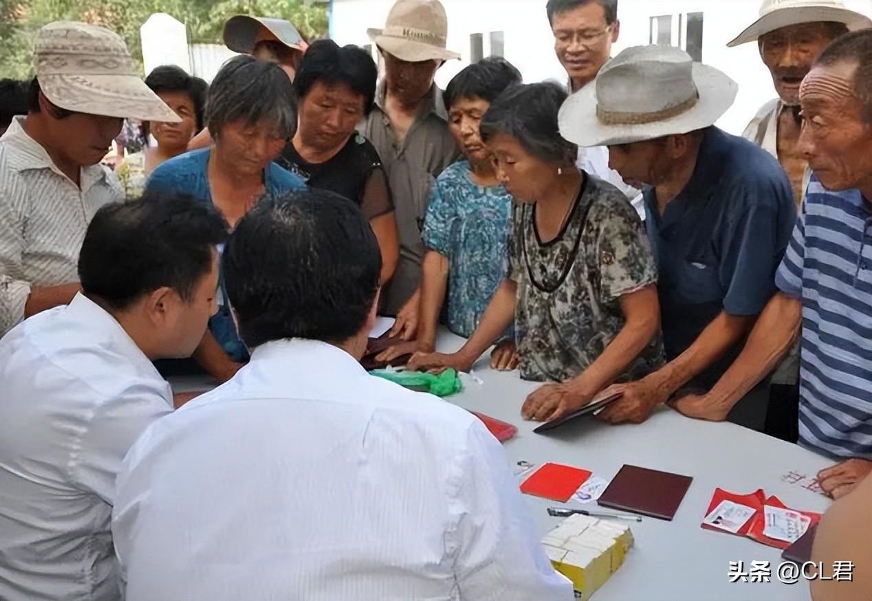 9月起，农村迎来新一轮缴费，每家至少1000元，看看你家交多少？-农村医疗保险交多少钱