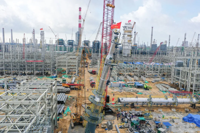 【推荐】中国又创五项世界第一！投650亿建全球最大炼油厂，成功试运行-小炼油厂投资多少