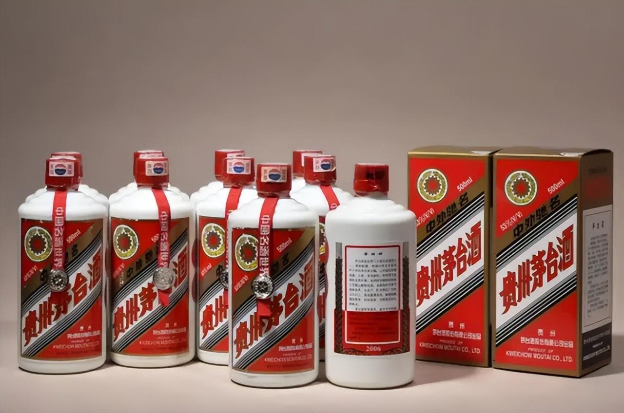【推荐】1斤白酒8元，你敢喝？老酿酒师：少量能喝，但要明白3个“问题”-1斤白酒需要多少基酒
