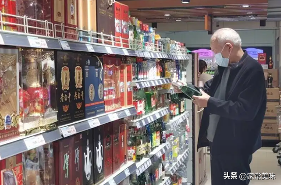 被超市雪藏的3款好酒，便宜好喝，100%纯粮酿造，你有喝过吗？-水井坊最便宜多少钱