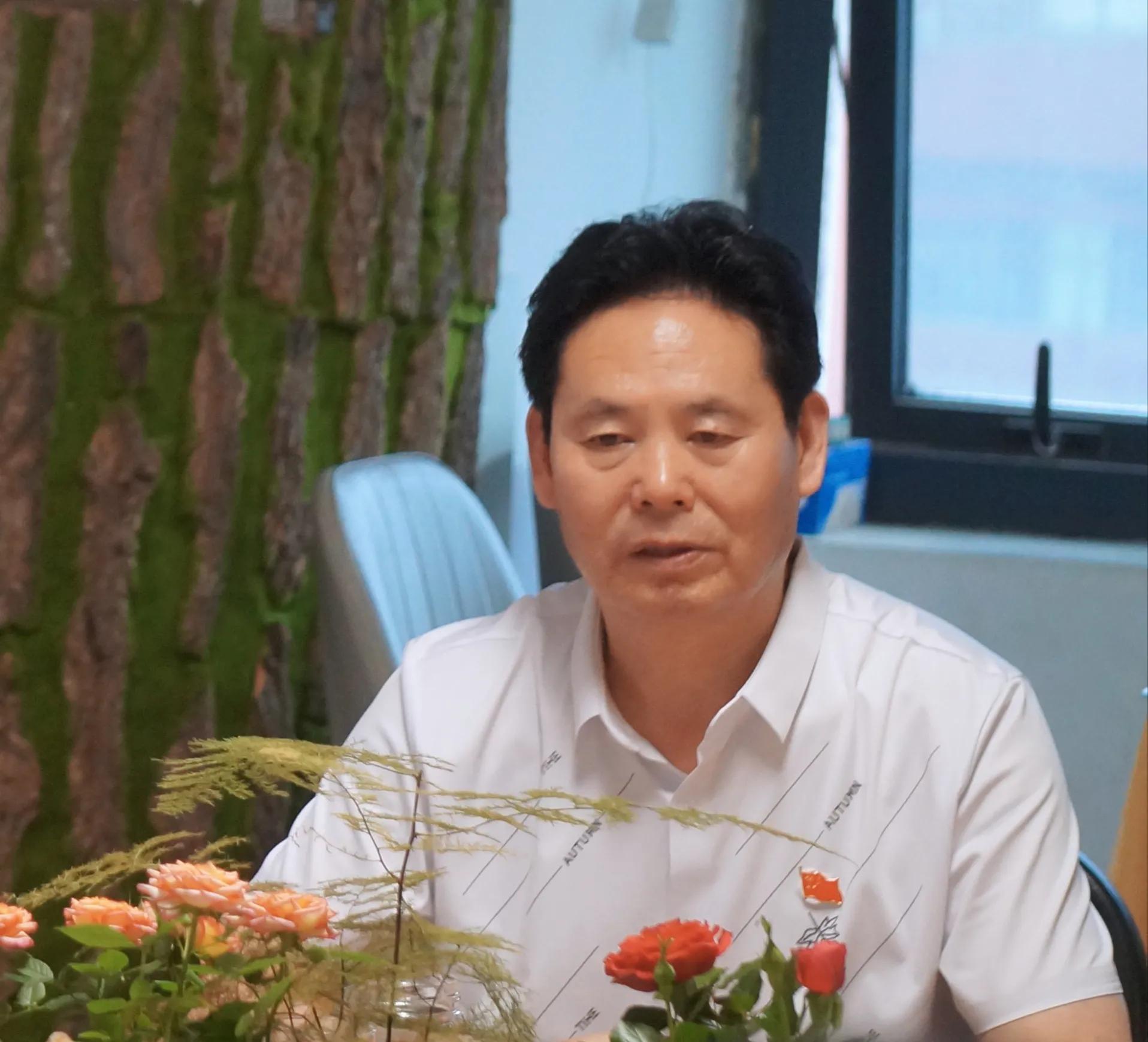 《远见未来携手同行》——平企联餐委会战略合作单位签约-合作成立分公司协议