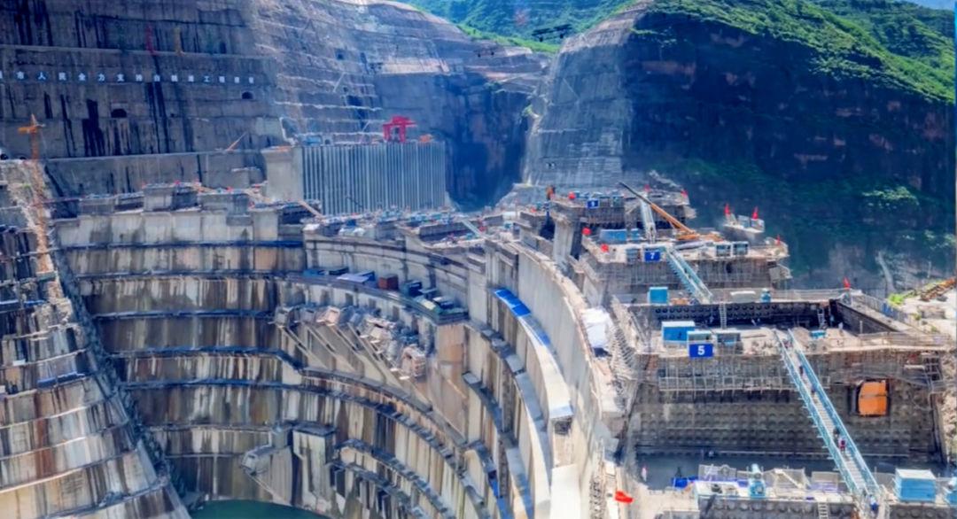 8年为白鹤滩水电站供应180万吨低热水泥华新水泥解决“无坝不裂”的世界难题-东川华新水泥多少钱1吨