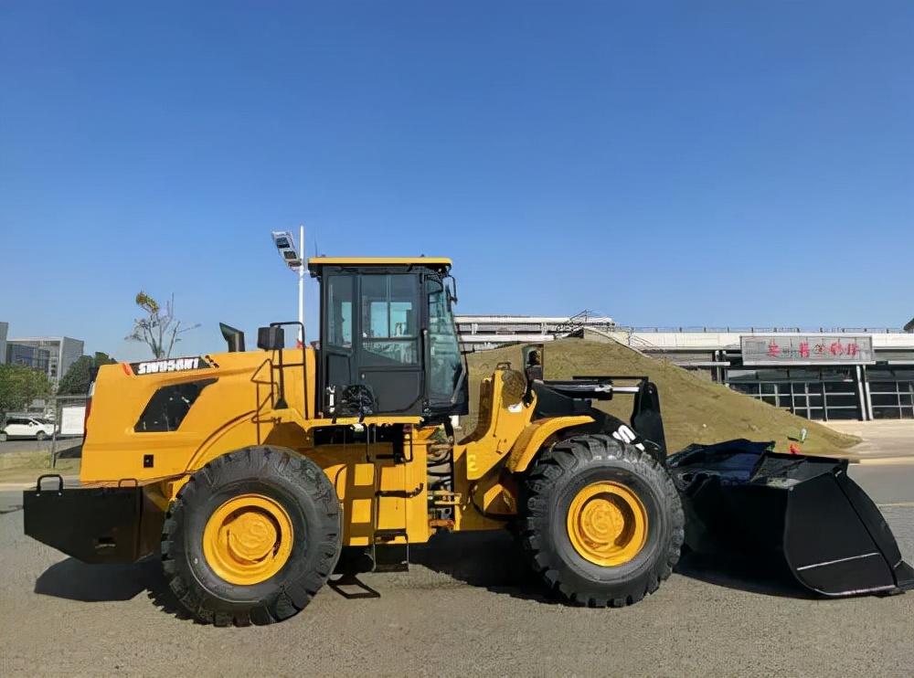 「铁腕儿·特刊」施工新星为你而来三一SW956N装载机荣耀上市-三一956多少钱