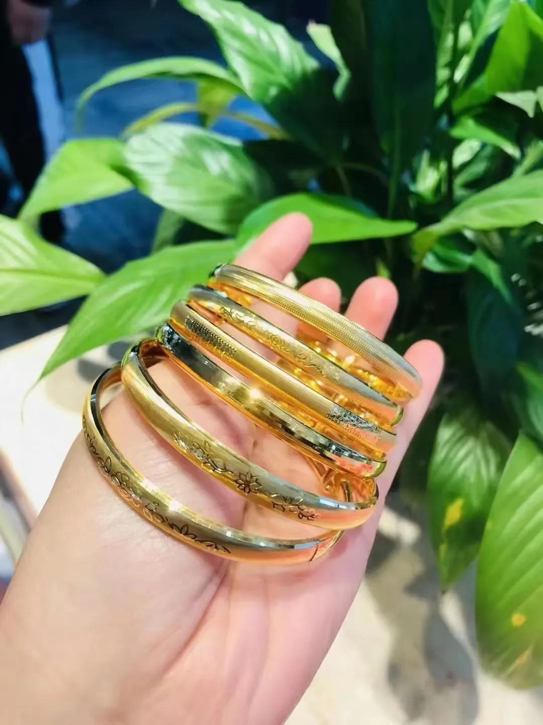 【推荐】10万块钱买黄金划算还是存定期划算黄金存银行一年多少