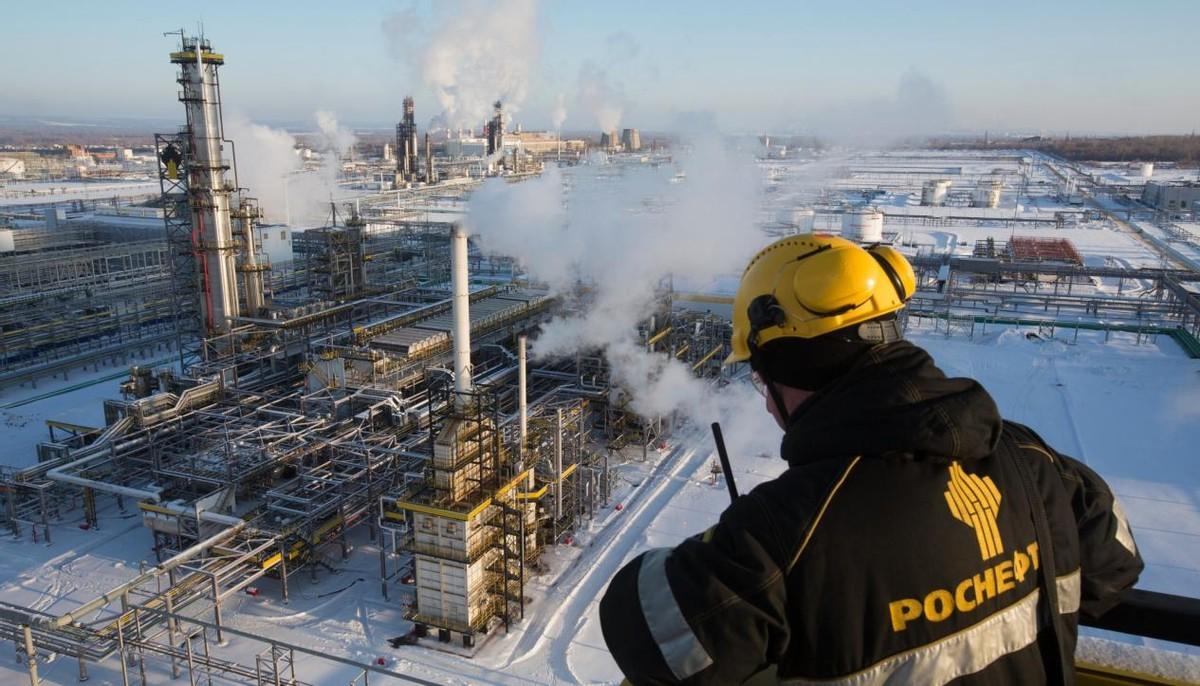 人民币买俄石油，与华巨大贸易逆差下，印度哪来这么多人民币-十万印度币可以换多少人民币