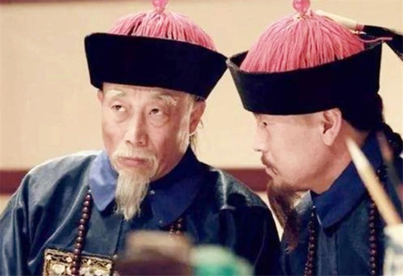 清朝官员退休工资为每年50两白银，换算成现在的人民币是多少钱？-人民币银兑人民币元一手多少钱